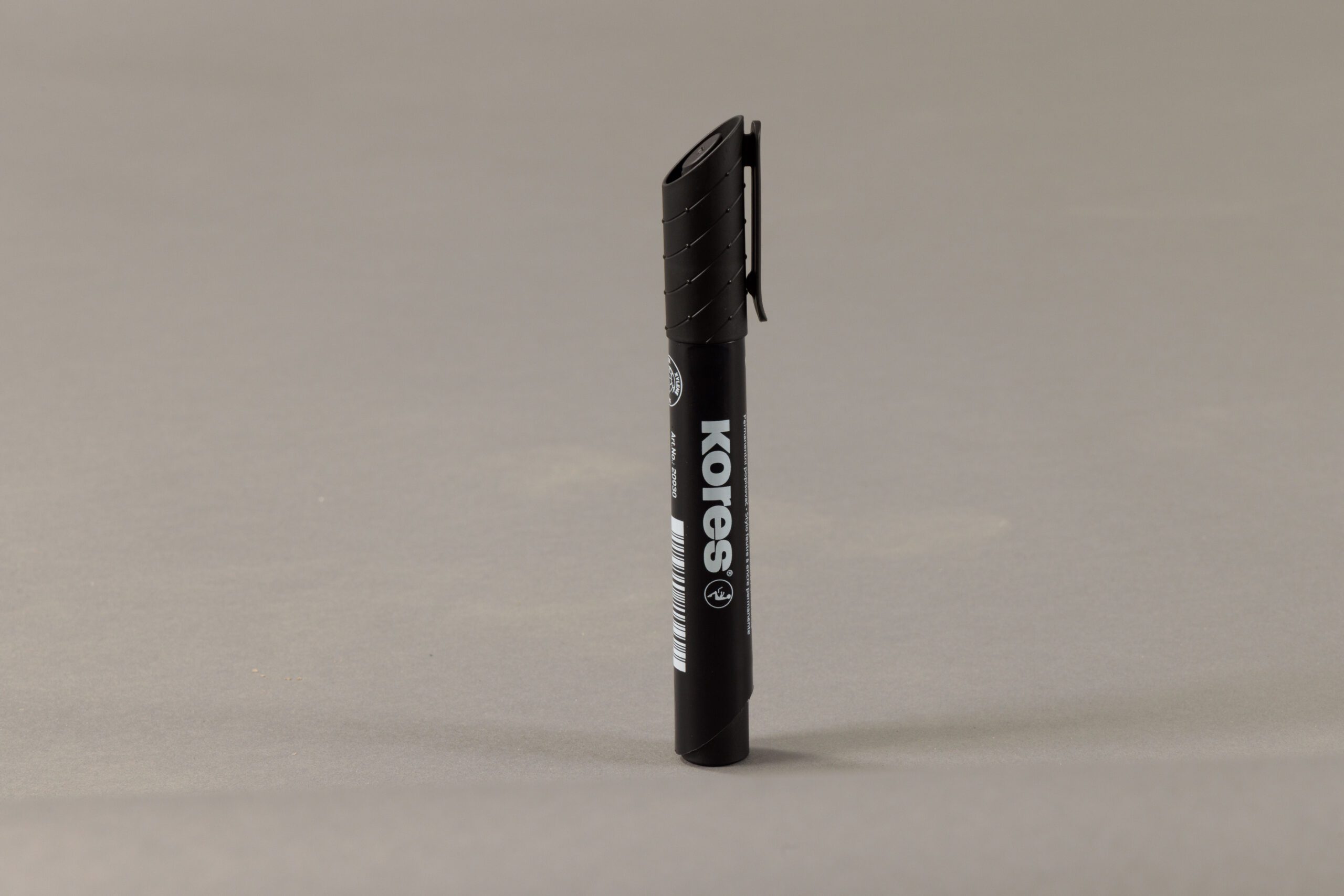 טוש שחור למעבר דירה